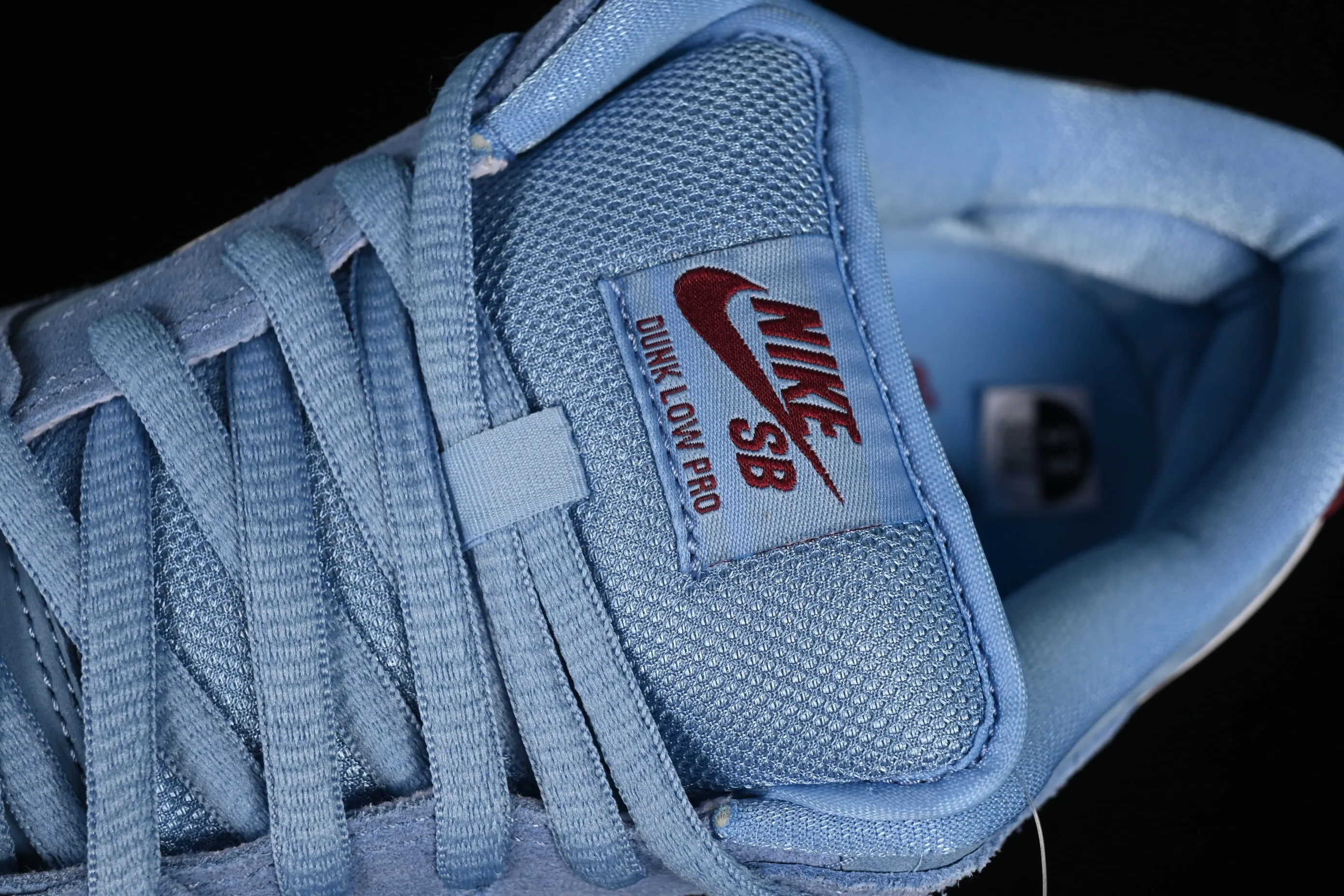 All Categories Nk SB Dunk Series Nk SB Dunk Low Low-top sneakers Foreign trade version Nk SB Dunk Low "Phillies" Bubblegum SB low-top sports and leisure sneakers DQ4040-400